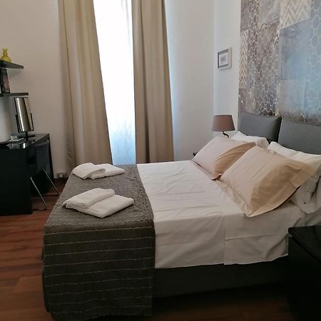 Monticello Apartment Via Cavour Рим Екстериор снимка