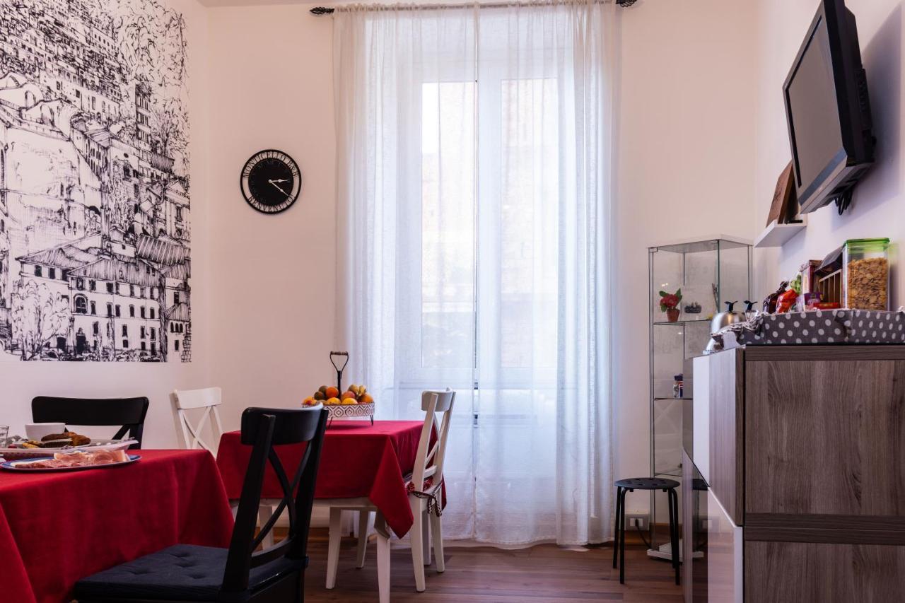 Monticello Apartment Via Cavour Рим Екстериор снимка