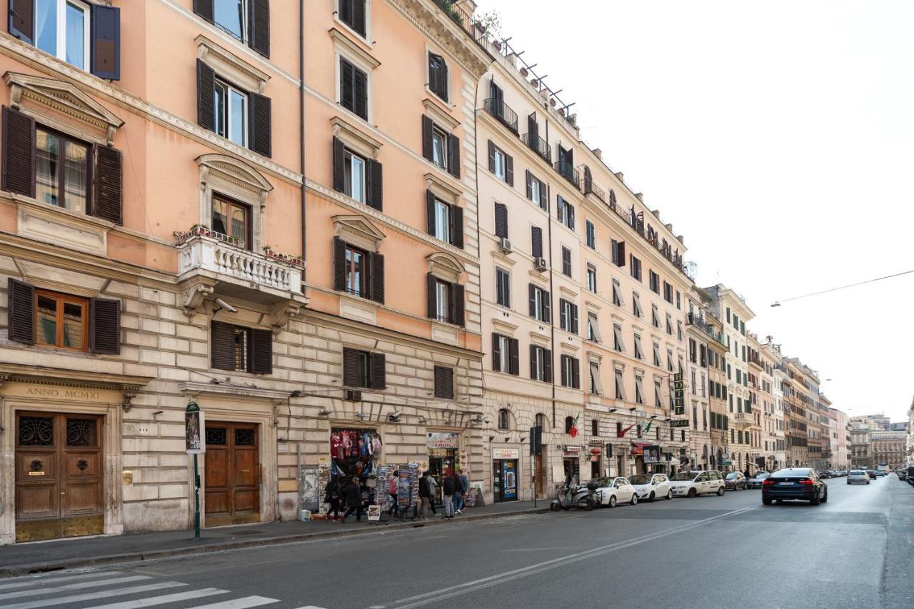 Monticello Apartment Via Cavour Рим Екстериор снимка